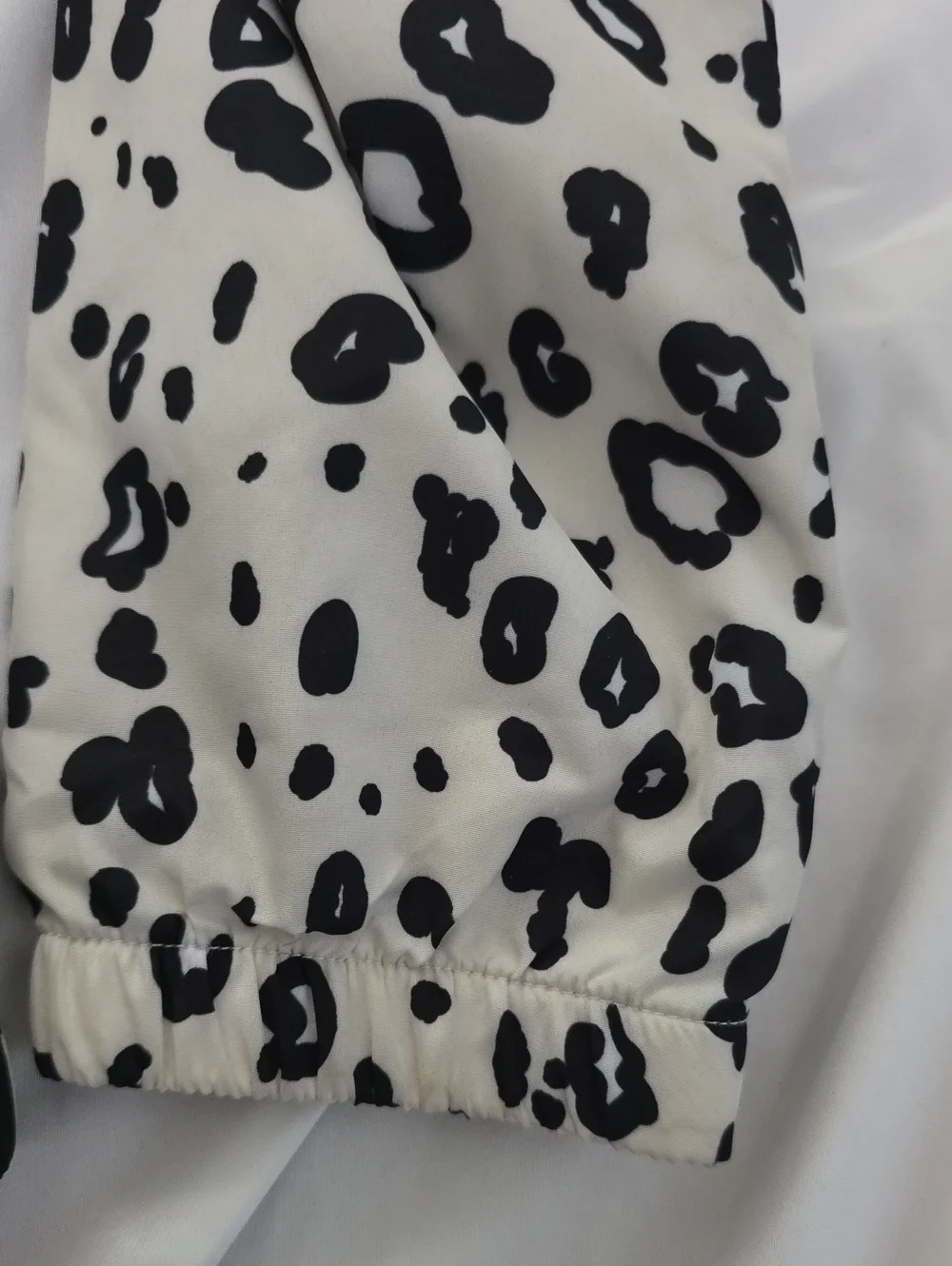 Champion Kids Leopard Print Hooded Windbreaker - White & Black